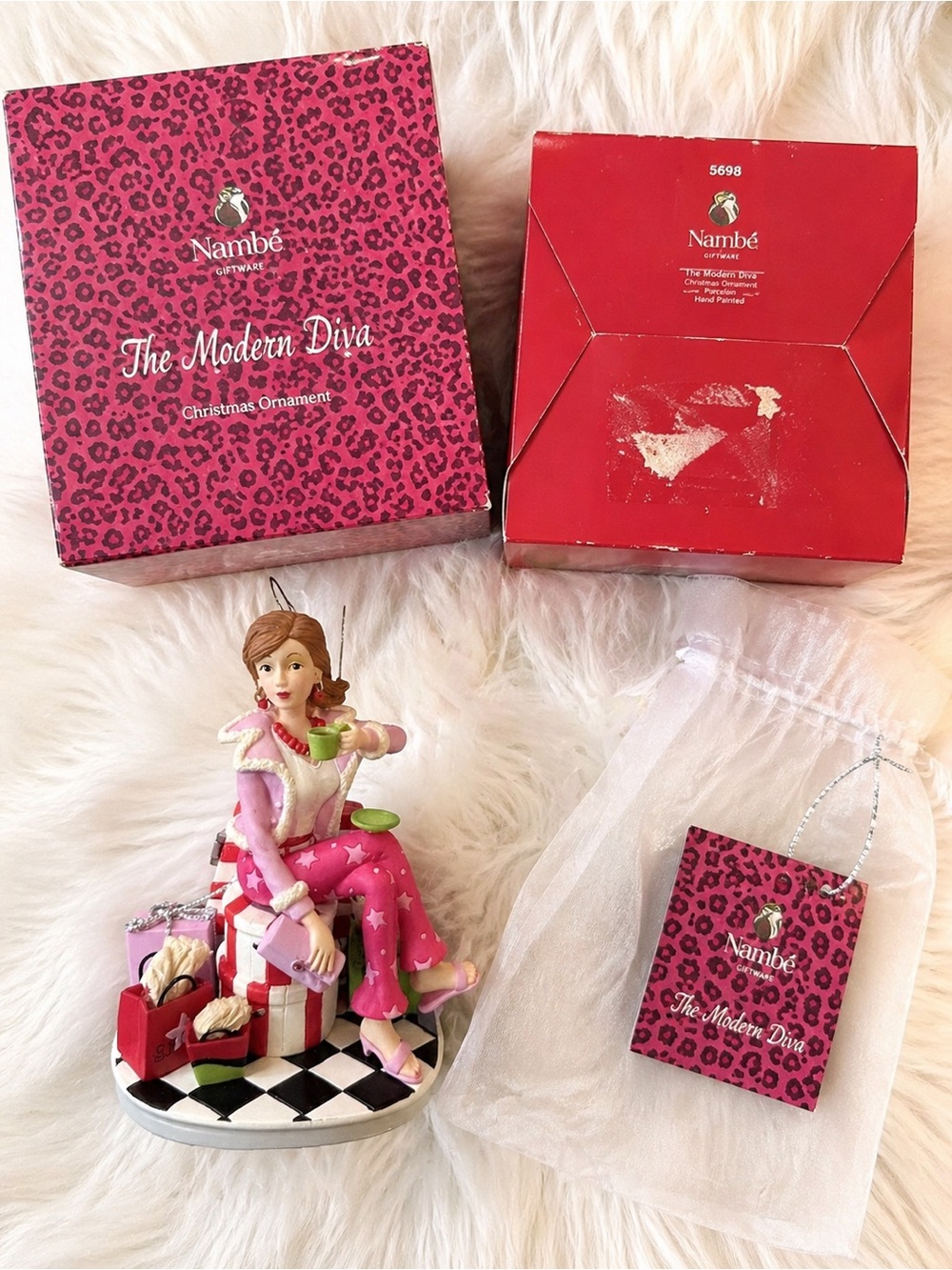 Nutshell Designs Megan Coffee Tea Diva 2004 Signed Luigid Figurine NIB